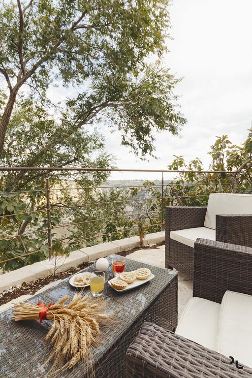 Terrazza Santa Barbara Hotel Matera Exterior photo
